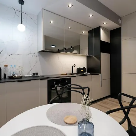 Mood Apartamenty, Rewolucji 1905r 69 Apartment Lodz