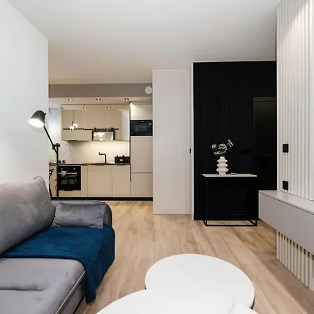 Apartment Mood Apartamenty, Rewolucji 1905r 69 *