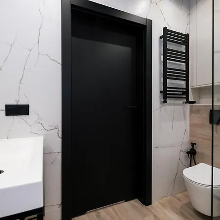 Mood Apartamenty, Rewolucji 1905r 69