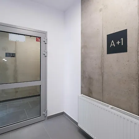 Apartment Mood Apartamenty, Rewolucji 1905r 69 Lodz (Lodz)
