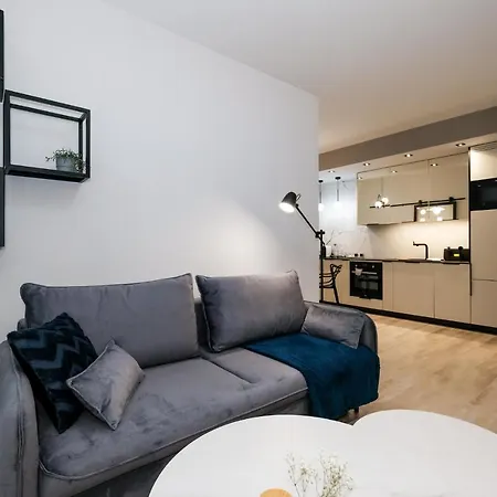 Apartment Mood Apartamenty, Rewolucji 1905r 69