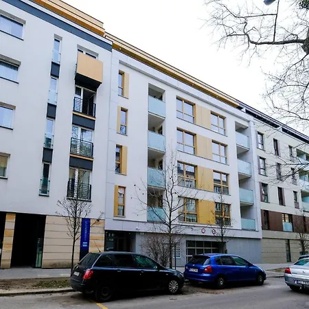Mood Apartamenty, Rewolucji 1905r 69 *